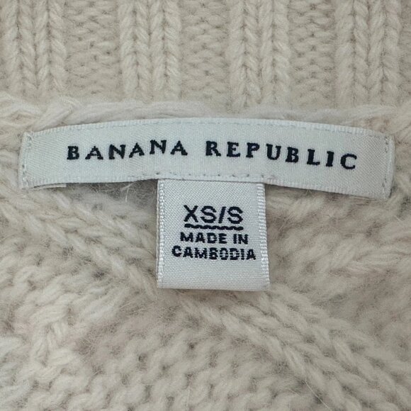 Banana Republic Cable Knit Poncho - Cream - XS/S - EXCELLENT CONDITION - Picture 8 of 9